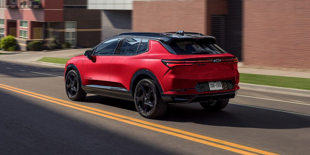 Nueva Chevrolet Equinox EV 2024 SUV eléctrica deportiva con 513 km de autonomía por carga completa